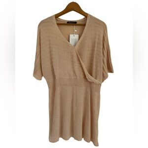 BloomChic Beige Waffle Knit Wrap Top Women’s Size 12 NWT 30” Length‎